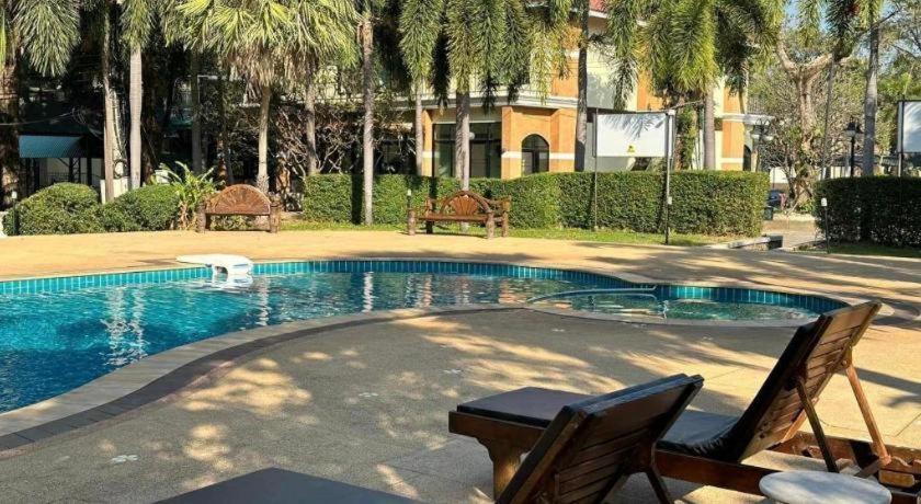 Siam River Resort Chaiyaphum Exterior foto